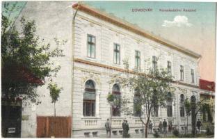 57 db RÉGI magyar városképes lap, közte néhány osztrák lap, vegyes minőségben / 57 pre-1945 Hungaria...