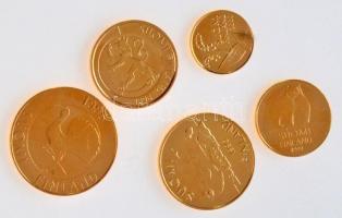 Finnország 1993-2000. 10p-10M (5xklf) aranyozott forgalmi sor T:1 Finland 1993-2000. 10 Pennia - 10 Markkaa (5xdiff) gold plated coin set C:UNC