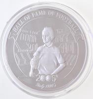 Uganda 2006. 2000Sh Ag "A labdarúgás halhatatlanjainak csarnoka - Olaszország 1990-es évek / Franco Baresi" T:PP  Uganda 2006. 2000 Shillings Ag "Hall of Fame of Football - Italy 1990s / Franco Baresi" C:PP