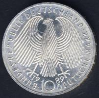 NSZK 1989. 10M Ag "40 éves az NSZK" T:BU