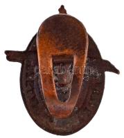 ~1930. "Magyar Aero Szövetség" zománcozott Br gomblyukjelvény (22x25mm) T:2 zománchiba