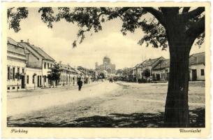 Párkány, Stúrovó; utcakép, Gyógyszertár, üzletek, háttérben az esztergomi Bazilika / street view, pharmacy, shops, basilica (EK)