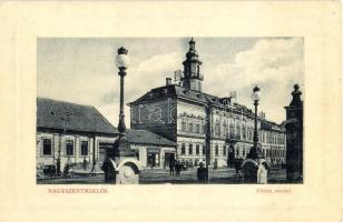 Nagyszentmiklós, Sannicolau Mare; Fő tér, Városháza, üzlet. W. L. Bp. 6703. / main square, town hall, shops (EK)