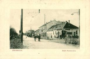 Zsombolya, Hatzfeld, Jimbolia; Deák Ferenc utca, Bundy Ferenc üzlete. W. L. Bp. 6645. Bundy Ferenc saját kiadása / street view, publishers shop (EK)