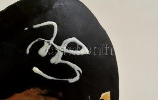 Iparművészeti Vállalatos Gorka Lívia fekete-fehér-narancssárga tálka, mázas kerámia, jelzett, apró k...