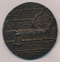 Ligeti Erika (1934-2004) 1986. "X. Bronzöntös Sóstó / Nyíregyháza" kétoldalas Br érem (51m...