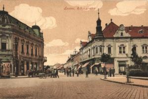 Losonc, Lucenec; Rákóczi utca, Redlinger Ignác üzlete, hirdetőoszlop. Kiadja Bicskei Zoltán / street view, shops, advertising column