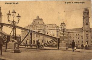 Nagyvárad, Oradea; Kis híd a városházával, kerékpáros / bridge with town hall, bicycle