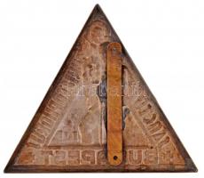 ~1930-1940. "Szent Kristóf - Budapest" nagyalakú, háromszögletű fém autójelvény (35,23g/95...