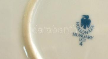 Hollóházi Jurcsák László által tervezett porcelán bonbonier, matricás, hibátlan, jelzett, d: 14,5 cm
