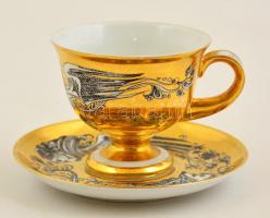 Szász Endre által tervezett Hollóházi porcelán csésze és alj, kézzel festett, jelzett , számozott, k...