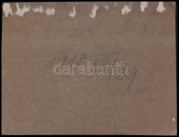 1918 Katonák kitüntetéssel, fotó, kartonra ragasztva, hátulján feliratozva, 11,5×17 cm