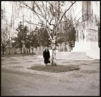 cca 1950 Városképek különféle magyar városokból: Kaposvár, Sopron, tenisz mérkőzés, kb. 60 db vintag...