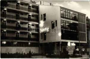 Siófok - 6 db modern városképes lap: Napfény szálloda, Sió torkolata, üdülők, móló, kikötő / 6 modern town-view postcards