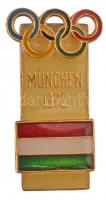 1972. München zománcozott fém olimpiai jelvény (20x37mm) T:2