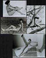 Hétvégi fotótúrák hozadéka, cca 1972 és 1978 között készült, szolidan erotikus felvételek vegyes válogatása, 5 db vintage negatív (6x6 cm) + 7 db vintage fotó, és/vagy mai nagyítás, a papírképek és a negatívok között nincs összefüggés, 9x13 cm és 25x18 cm között