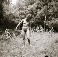 Hétvégi fotótúrák hozadéka, cca 1972 és 1978 között készült, szolidan erotikus felvételek vegyes vál...