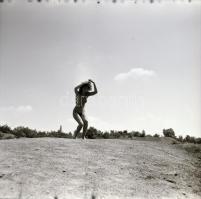 Előtte is, utána is, cca 1969 és 1976 között készült, szolidan erotikus felvételek vegyes válogatása...