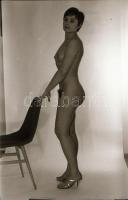 Volt is, lesz is, cca 1970 és 1988 között készült, szolidan erotikus felvételek vegyes válogatása, 7...