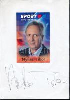 Nyilasi Tibor (1955- ) labdarúgó aláírása lapon, őt ábrázoló képpel