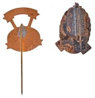 ~1950-1960. "10 éves munkáért - Vízügy" zománcozott fém jelvény + "Vízgazdálkodás Kiv...