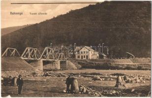 Ratosnya, Rastolita; vasútállomás, épülő híd. Heiter Gy. fényképész felvétele / Bahnhof / railway station, bridge under construction (kis szakadás / small tear)