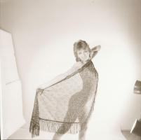 Csábos teremtések pucér kavalkádja, cca 1960 és 1980 között készült, szolidan erotikus felvételek ve...