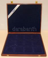 Fa éremtartó kazetta, 12 férőhellyel, használt, jó állapotban