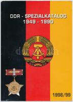 Frank Bartel: DDR - Spezialkatalog 1949-1990. Keletnémet kitüntetés katalógus. Internationale Sammlerbörse Berlin, 1998. Használt, jó állapotban.