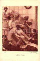 Une dame pressée / Gently erotic art postcard. Braun & Cie, Editeurs. Salons de Paris s: A . Guillaume (EK)