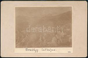 1910 Úrvölgy (ma: Špania Dolina), a település látképe, fotó, kartonra ragasztva, 10,5×16,5 cm