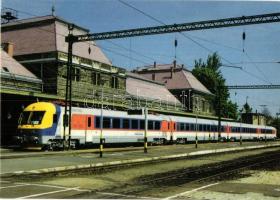 28 db MODERN magyar vasúti motívumlap, közte egyformák és nem képeslap hátoldalúak / 28 modern  Hung...