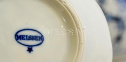 Meisseni kékfestéses készlet: 6 db mokkás csésze+alj, 1 db kiöntő, jelzettek, apró kopásokkal