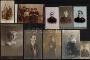cca 1900-1920 Kolozsvár, Szongott család fotói, 17 db, vegyes méretben