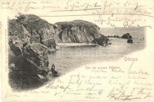 37 db régi és modern főleg orosz városképes lap, közte néhány motívumlap / 37 pre-1945 and modern ma...