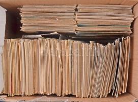 Budapest - Kb. 770-800 főleg régi városképes lap, közte kb. 180 modern lap / Cca 770-800 mainly pre-...