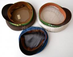 cca 1950-1980 2 db határőr sapka (cca 1980) és 1 db gimnáziumi egyensapka (cca 1950-1960), méretek:3...