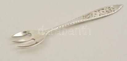 Ezüst(Ag) filigrán díszítésű süteményes villa, 6 db, jelzett, h: 13 cm, nettó: 71,4 g