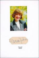 Hacser Józsa (1931-2014) színésznő aláírása és modern fotója, papírlapon
