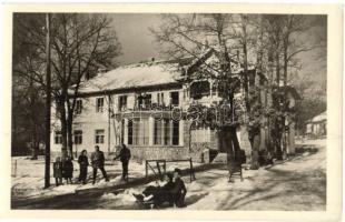 64 db MODERN magyar városképes lap; Mátra / 64 modern Hungarian town-view postcards