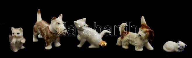 Kis porcelán figurák: 3 db cica, 2 db kutya, kézzel festettek, az egyik jelzett, különböző méretben