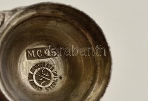 Ezüst (Ag.) sószoró, jelzett (sterling),  m:6 cm, d:3 cm, nettó: 26 g