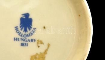 Hollóházi kerek tégely, matricás, jelzett, kis kopásokkal, d: 7 cm