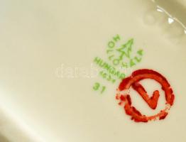 Hollóházi tégely, matricás, jelzett, kis kopásokkal, 9,5×7×4,5 cm