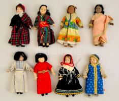 Porcelán fejű és végtagú, különböző nemzetiségű népviseletbe öltöztetett babák, 8 db, m: 21 cm