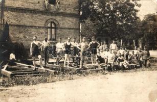 1940 Budapest, Ludovikás sportnap, csoportkép, photo (EK)