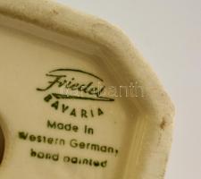 Friedel Bavaria iskolás kislány kerámia figura, kézzel festett, jelzett, hibátlan, m: 16,5 cm