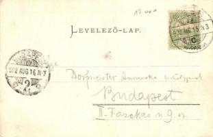 1902 Eger, az egri önkéntes tűzoltó és mentő egyesület önkéntes tűzoltói az őrtanyán. Kiadja Bauer H...