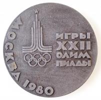 Szovjetunió 1980. Moszkvai Olimpia fém emlékérem műanyag tokhoz rögzítve (58mm) T:1-,2 Soviet Union 1980. Moscow Olympics metal commemorative medal fixed on plastic case (58mm) C:AU,XF