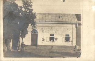 1922 Nyírmada, M. kir. pénzügyőri biztosi kerület vezetője háza. photo